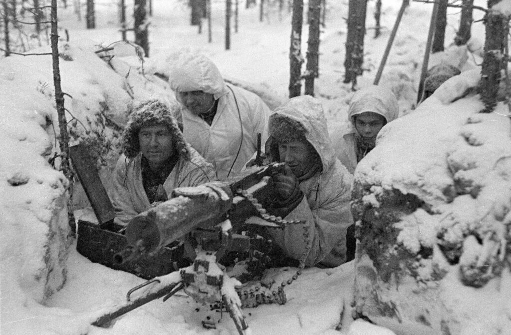 het finse leger vecht terug tegen de russen in de finse winteroorlog