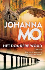 de cover van het boek de eilandmoorden 3 het donkere woud van johanna mo